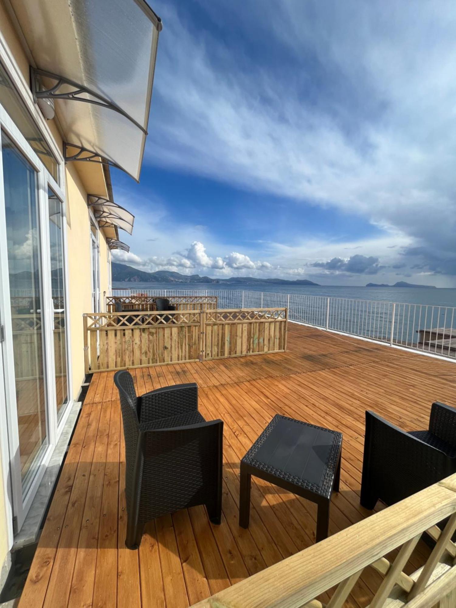 Charme Room&Relax Torre del Greco Exterior photo